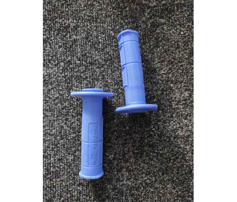 Грипсы R-Tech SOFT длина 115 мм - универсальные (Blue) Грипсы R-Tech SOFT длина 115 мм - универсальные (Blue)
